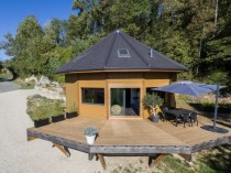 Une maison ronde en bois&#160;: visite en 12 ...