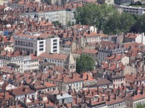 A Lyon, la Maison des Chapelains restaurée ouvre ...