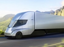 Tesla présente Semi, le camion du futur