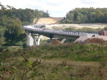 Le viaduc orphelin sera finalement raccordé au ...