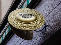 Géomètres-experts et topographes : la guerre est ...