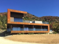 Une maison en bois au c&oelig;ur de la montagne