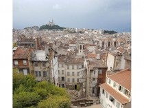 Marseille&#160;: deux immeubles s'effondrent, une ...