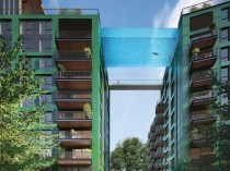 A Londres, une piscine suspendue entre deux tours