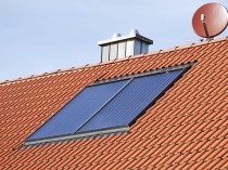 Panneaux solaires en centres anciens : la crainte ...