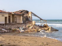 Des experts se penchent sur l'adaptation du bâti ...