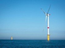 La première éolienne en mer posée de France a ...