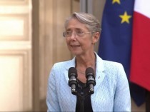 Elisabeth Borne, une Première ministre familière ...