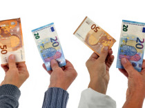 Crowdfunding : toujours moins pour l'immobilier, ...
