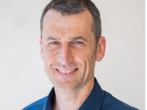 Reconduction du président de Gestes