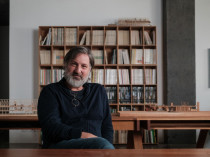 L'architecte chilien Smiljan Radic Clarke remporte ...