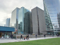 Dans le quartier de La D&eacute;fense, les travaux de la ...