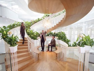 Un escalier se dresse tel un jardin suspendu