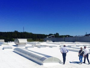 À Englos, Castorama a repeint 10.000 m² de ...