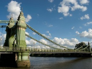 En Grande-Bretagne, l'épineuse question de la rénovation des ponts
