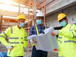 Dans son nouveau protocole sanitaire, le gouvernement n'oblige pas au télétravail