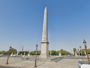 L'obélisque de Loux...