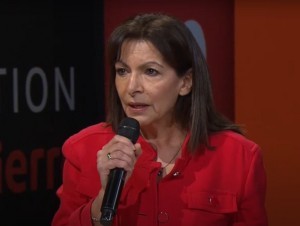 Logement : Je suis du côté des maires bâtisseurs, promet la candidate Anne Hidalgo