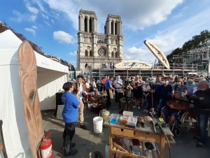 Les premiers travaux de restauration de Notre-Dame ...