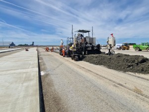 Une nouvelle aire de stationnement aéroportuaire pour le ministère des Armées, à Evreux