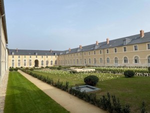 Dans l'Oise, une ancienne caserne militaire ...