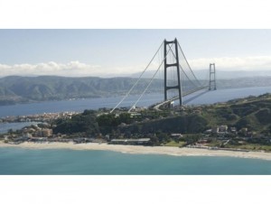 L'Italie relance son projet de pont entre la Sicile et le continent
