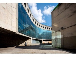L'État réhabilite l'ancien siège de L'Humanité à Saint-Denis, signé Niemeyer