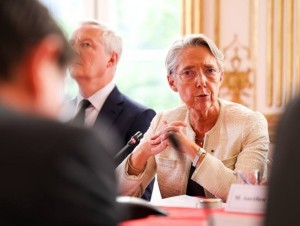 La Première ministre annonce une hausse de budget pour la rénovation énergétique en 2024