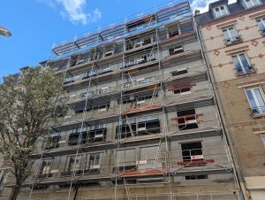 Les autorisations de logements toujours en baisse ...