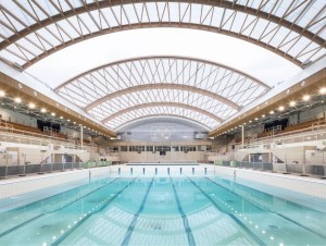 La piscine Georges Vallerey, à Paris, retrouve de ...