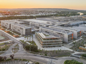 Reconversion de l'usine Stellantis de Poissy : un ...