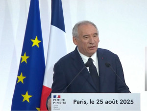 Projets "à la poubelle", chantiers arrêtés : le ...