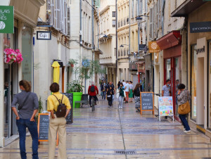 Commerces de proximité : 100 millions pour les ...