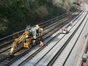 Ferroviaire : quelles pistes pour cr&eacute;dibiliser la ...