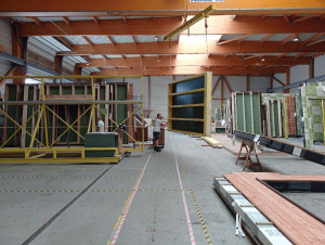 Dans la construction bois, le breton Trecobat joue ...