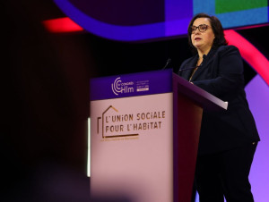 "La seule solution pour r&eacute;pondre &agrave; cette crise : ...