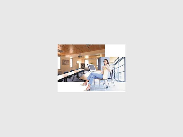 Plafonds acoustiques, finition bois, de ROCKFON Plafonds acoustiques, finition bois, de ROCKFON