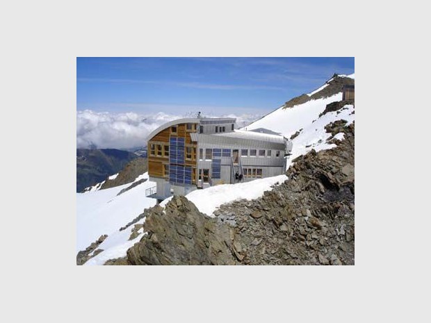 <b>Refuge de Tête Rousse (74)</b>