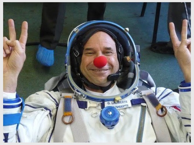 Clown dans l'espace