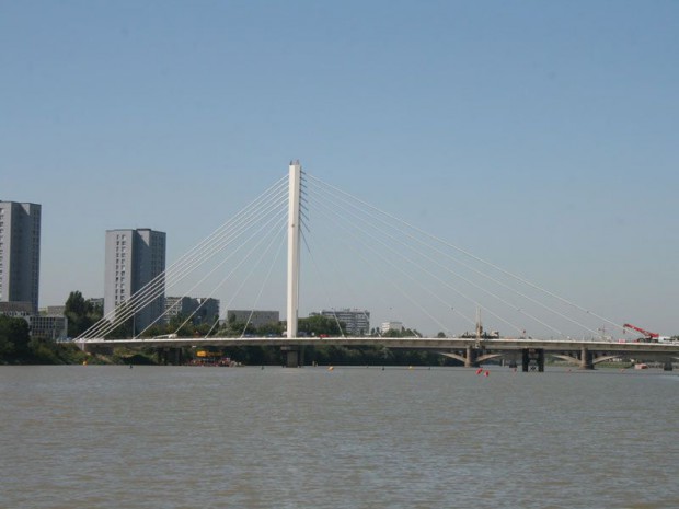 Pont eric tabarly nantes