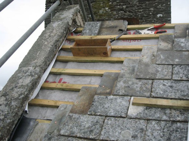 Eglise travaux 13ème siècle cornouailles