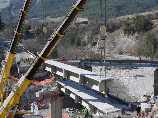 Pont de villaron