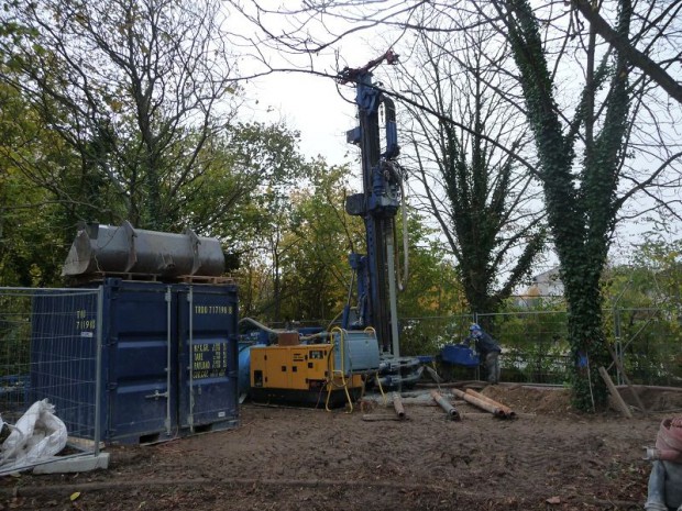 Chantier du forage à Torcy