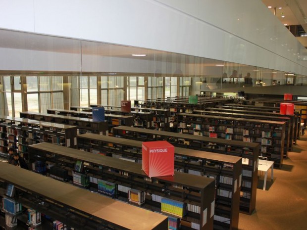 Bibliothèque universitaire  des sciences de Versailles