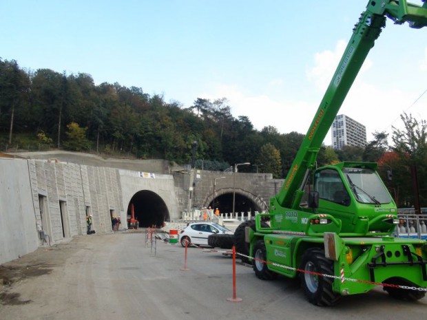 Livraison du tunnel Croix-Rousse dédié aux automobilistes 