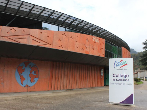 Pierre Barillot architecte de la région Rhône-Alpes et collège de Saint-Rambert-en-Bugey