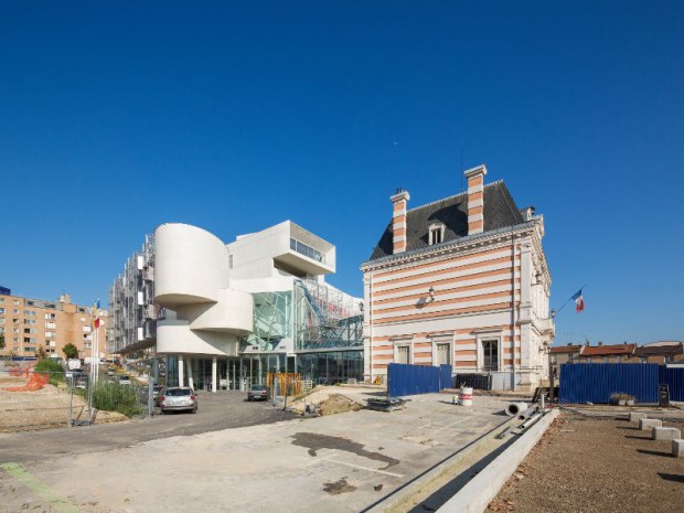 Mairie de Bagnolet réalisée par Jean-Pierre Lott