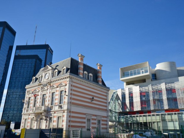 Mairie de Bagnolet réalisée par Jean-Pierre Lott