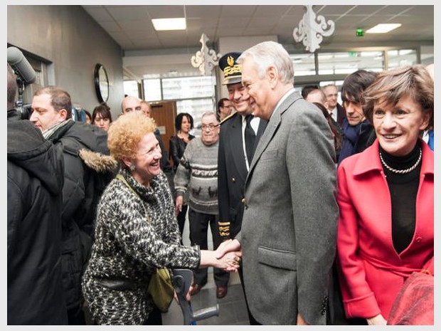 Ayrault à Angers 