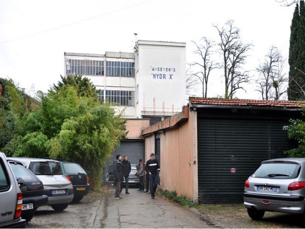 Façade usine pansements